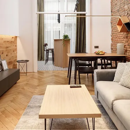Ka'yana - Restored Luxury In The Heart Of The Old Town, Near Black Church, Council Sq * Brasov